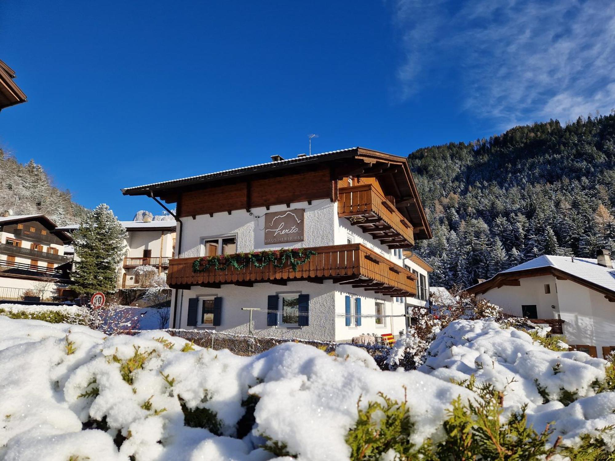 Haus Herta B&B Nova Levante Exterior foto